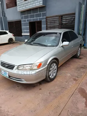 Toyota Camry 2001 Silver