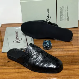 High Quality Luxury Black and Brown Half Shoe
