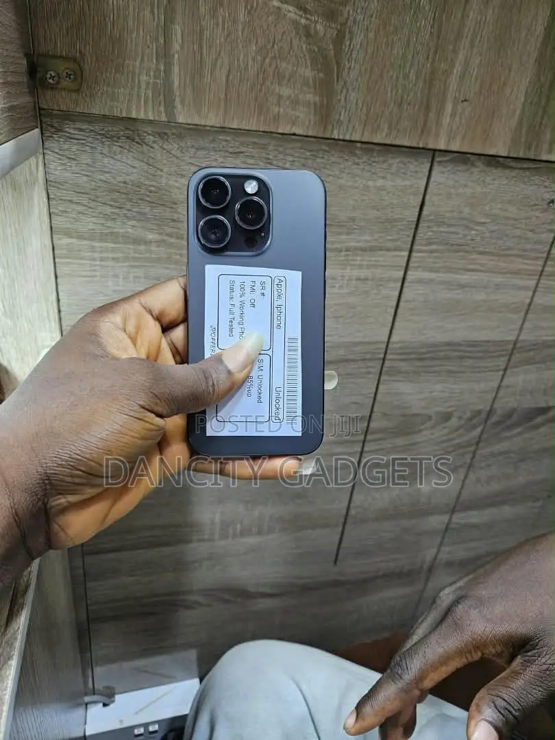 Apple iPhone 15 Pro 128 GB Black