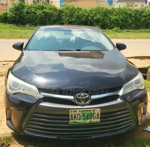 Toyota Camry 2016 Black