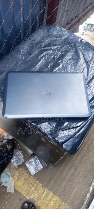 Laptop Dell Latitude E5530 8GB Intel Core i3 HDD 350GB