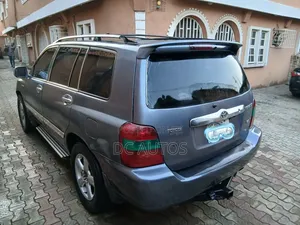 Toyota Highlander 2006 Gray