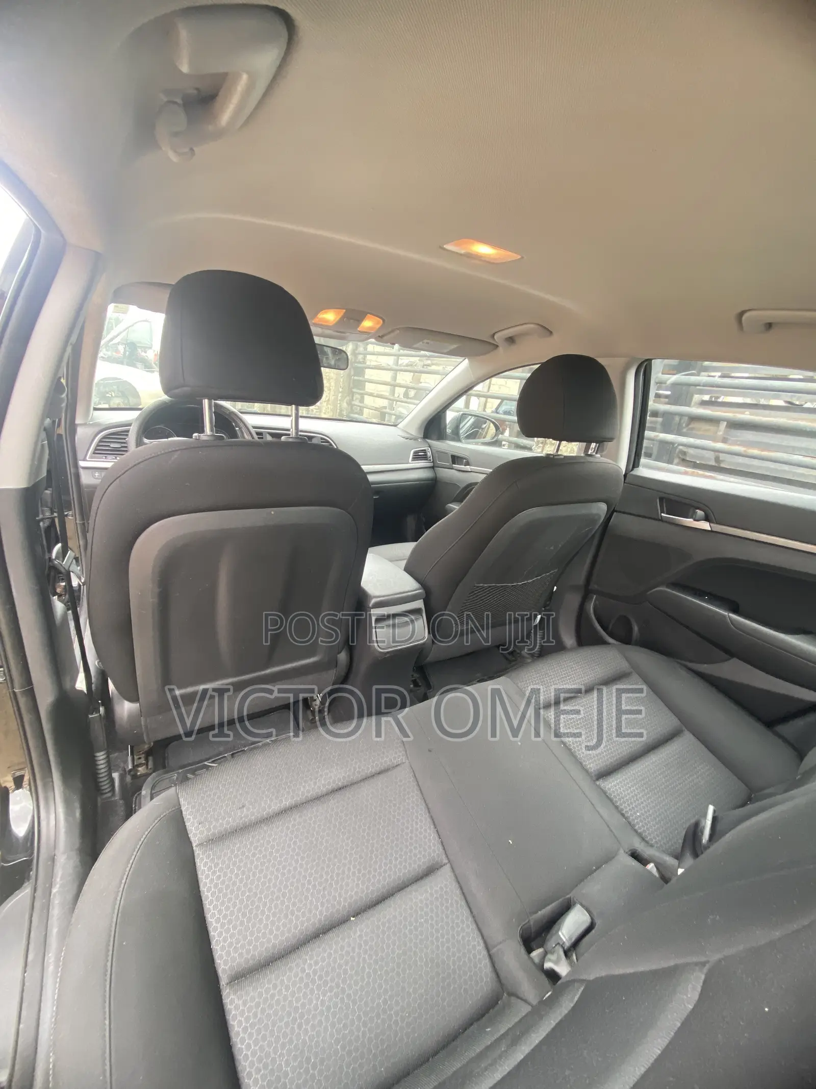 Hyundai Elantra 2017 Black