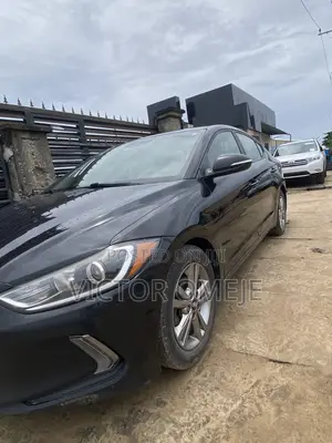 Hyundai Elantra 2017 Black