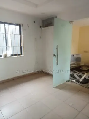 67sqmt* 3 Rooms Office Space at Opebi Ikeja