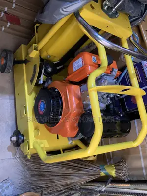 Quality Diesel Road Cutter