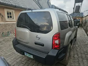 Nissan Xterra 2007 Gray