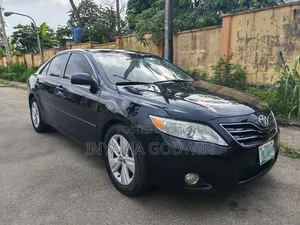Toyota Camry LE 4dr Sedan (2.5L 4cyl 6A) 2011 Black