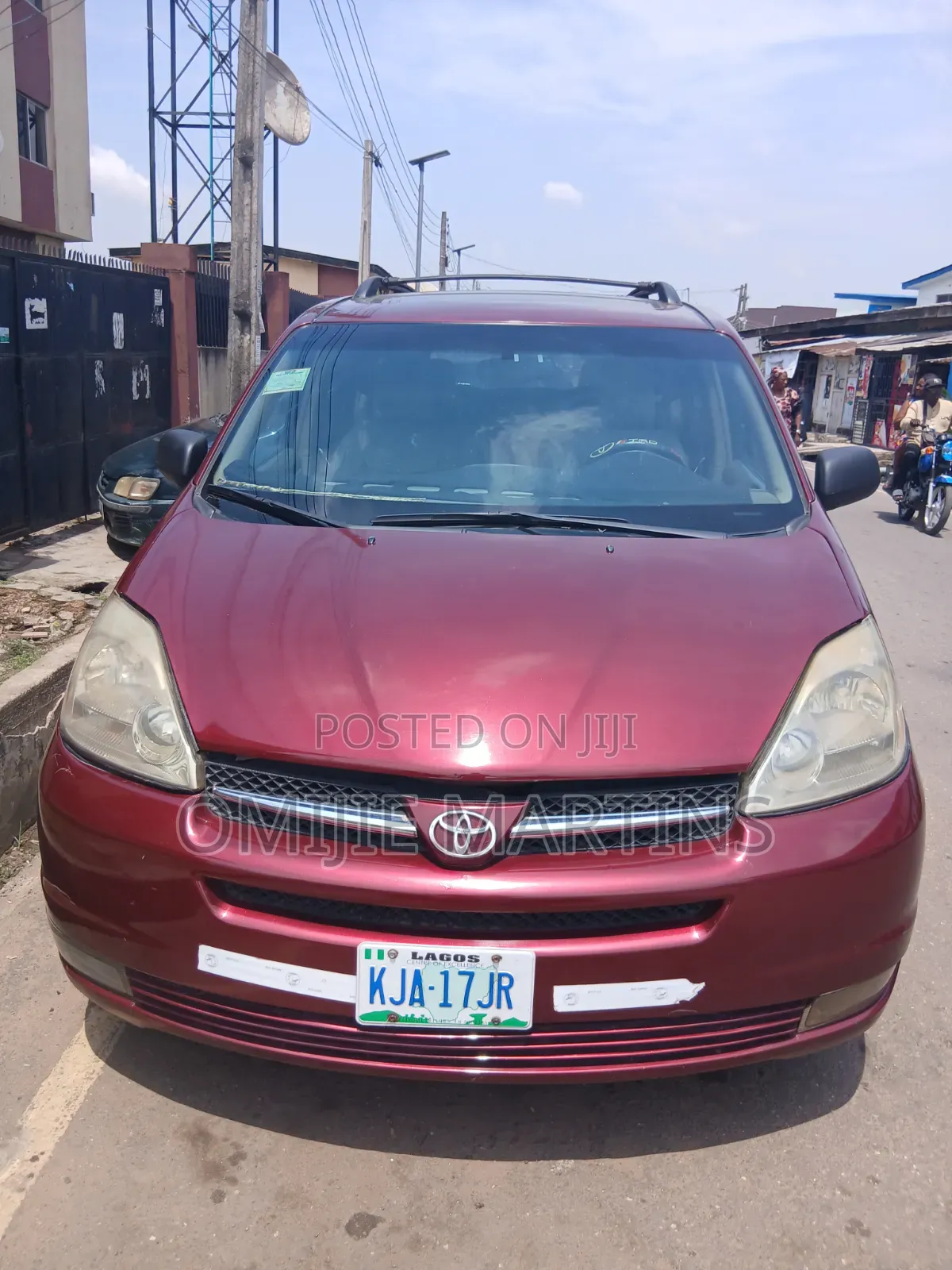 Toyota Sienna 2006 Red