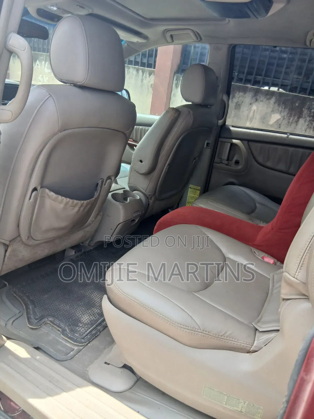 Toyota Sienna 2006 Red