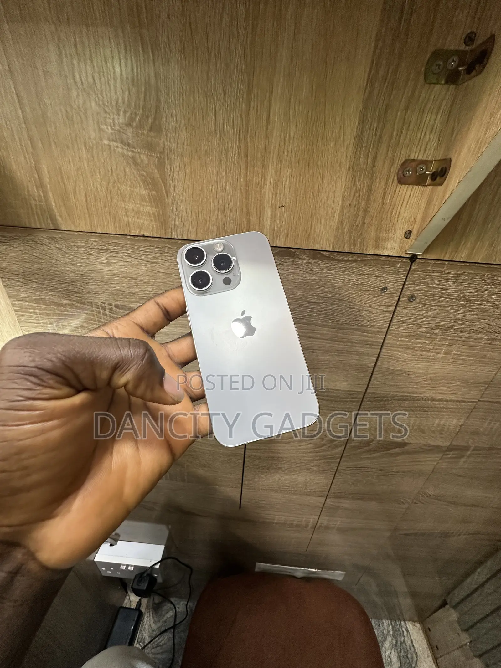 Apple iPhone 15 Pro 128 GB Silver