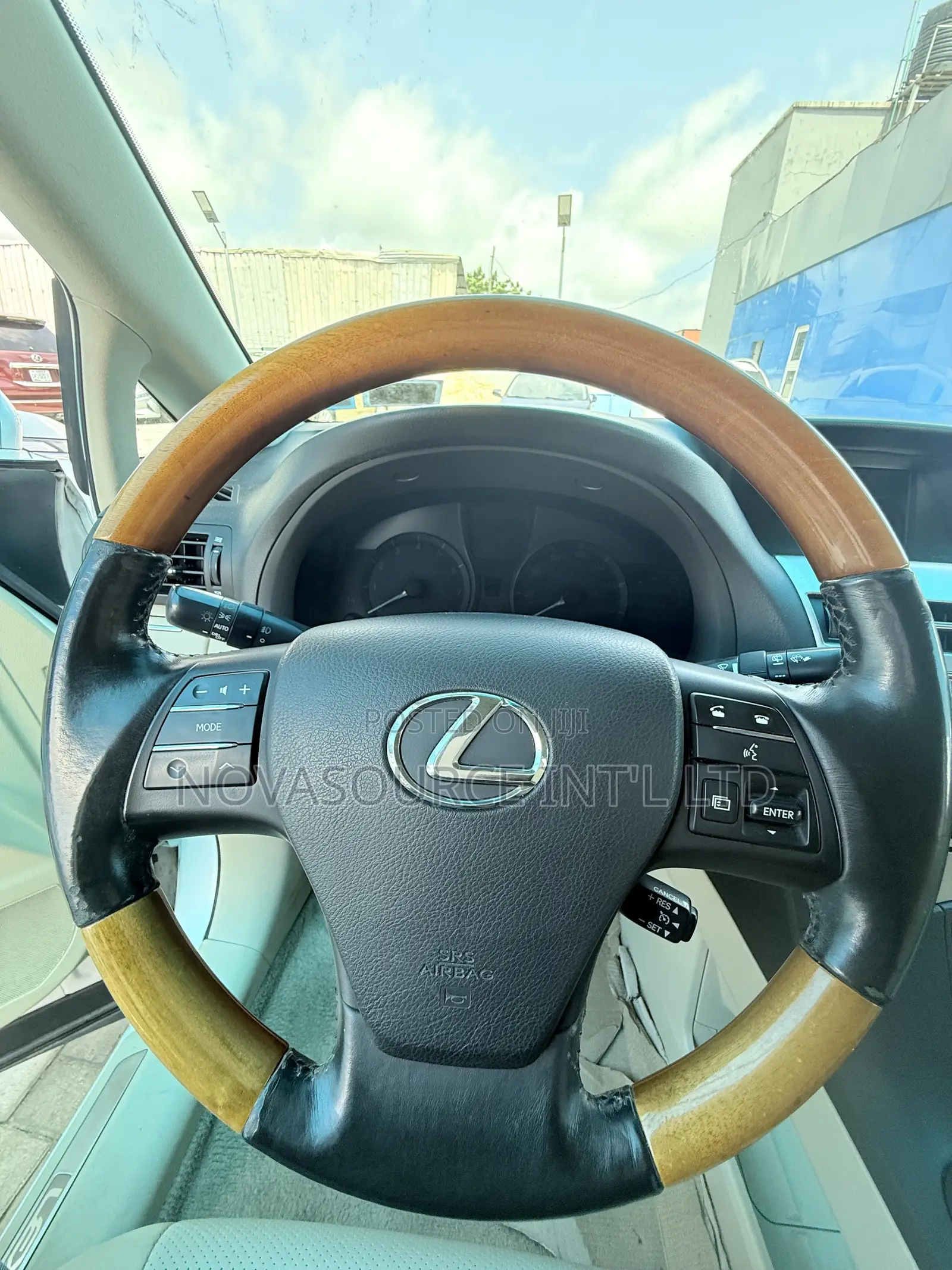 Lexus RX 2011 White