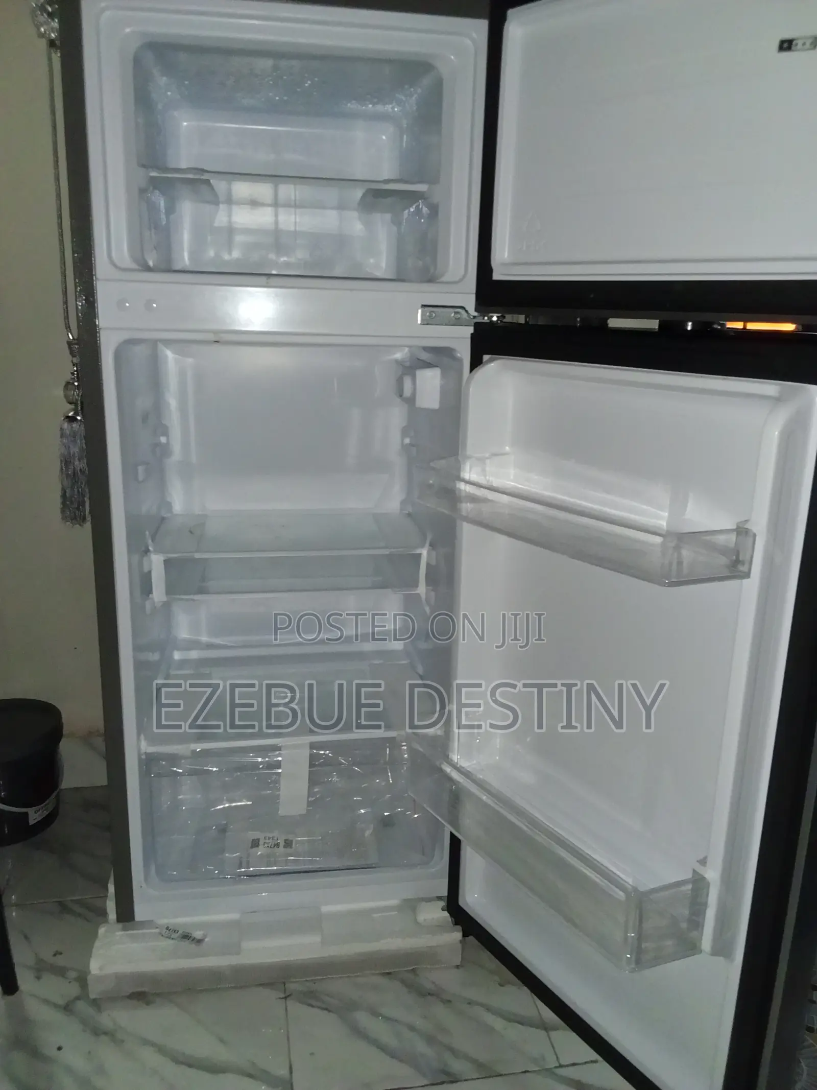 Hisense 124L Double Door Refrigerator – Excellent Condition