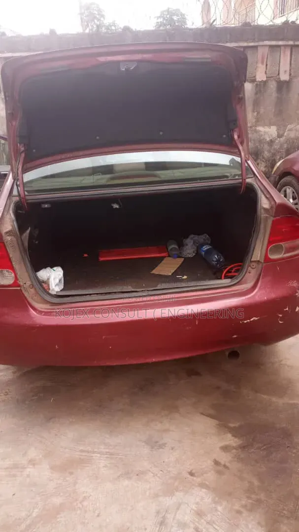Honda Civic 2008 Red