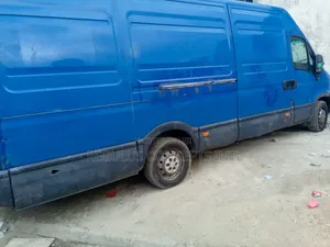 Iveco Daily 1982 Blue