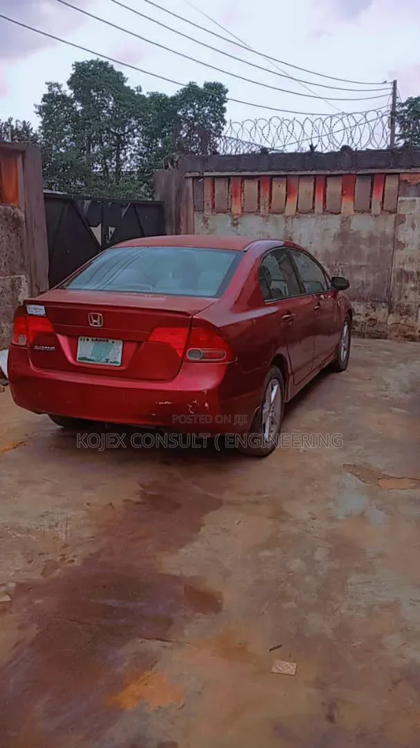 Honda Civic 2008 Red