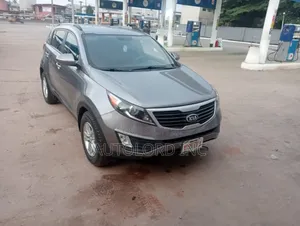 Kia Sportage Base 4dr FWD (2.4L 4cyl 6M) 2013 Gray
