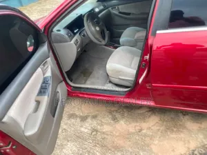 Toyota Corolla 2005 Red