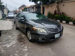 Toyota Camry 2.4 LE 2008 Gray
