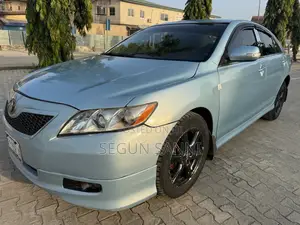 Toyota Camry 2.4 SE Automatic 2008 Blue