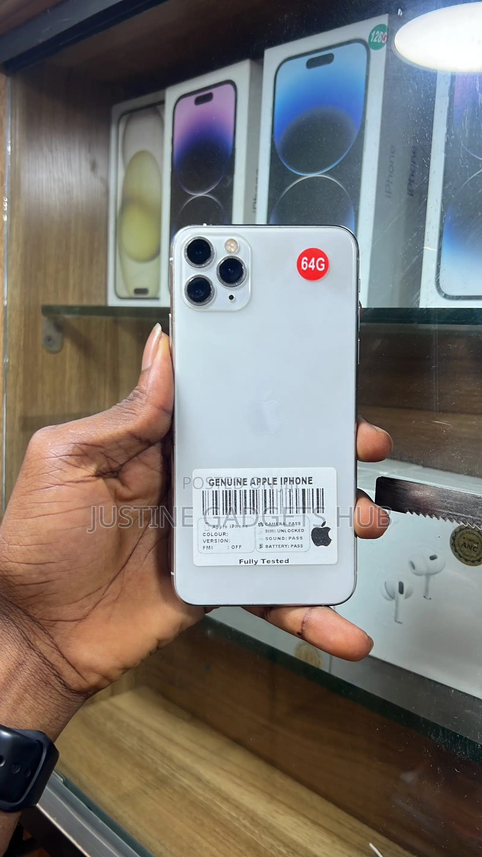 Apple iPhone 11 Pro Max 64 GB White