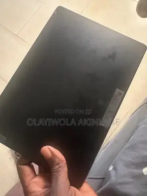 Lenovo Tab M10 32 GB Black