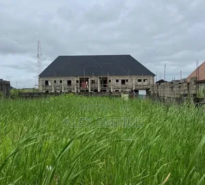 Half Plot of Land for Sale in Alidada
