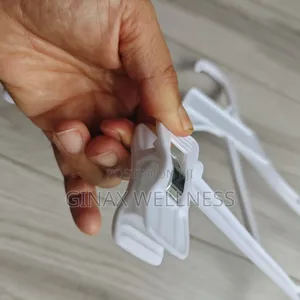 Children's Plastic Clothes Hanger With Strong Trouser Clips (10pieces)