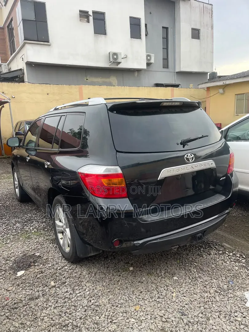 Toyota Highlander Limited 2010 Black