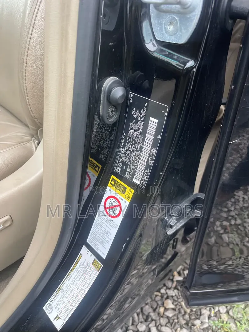 Toyota Highlander Limited 2010 Black