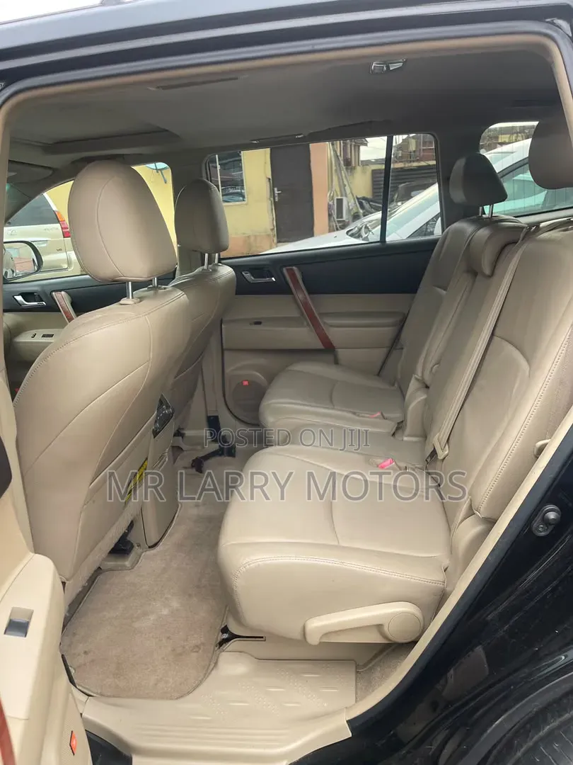 Toyota Highlander Limited 2010 Black