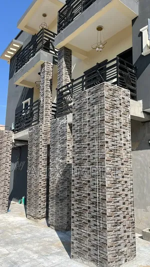 5bdrm Apartment in Ago Palace for rent