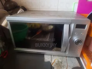 25L Used Microwave