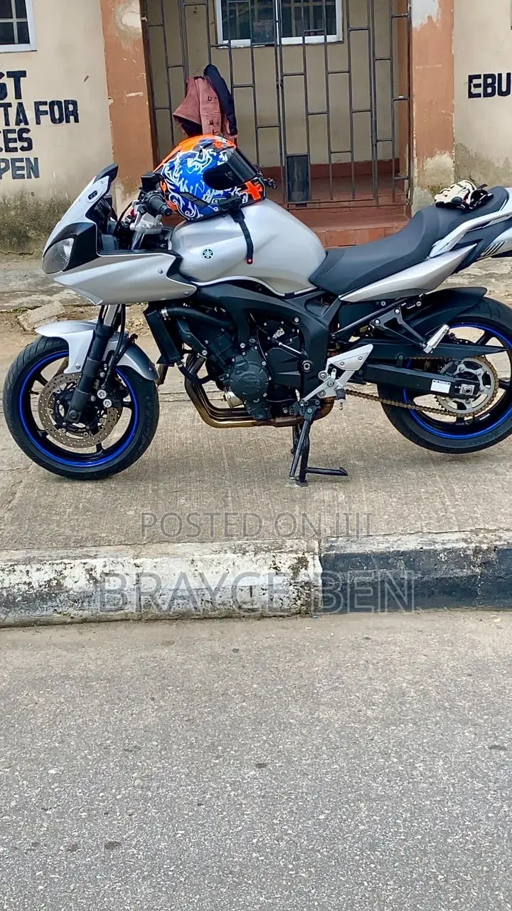 Yamaha FZ 2014 Blue
