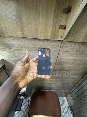 Apple iPhone 8 64 GB Black