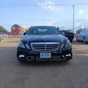 Mercedes-Benz E350 Base 4dr Sedan RWD (3.5L 6cyl 7A) 2010 Black