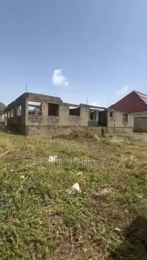 4bdrm Uncompleted Bungalow in Galadimawa for Sale