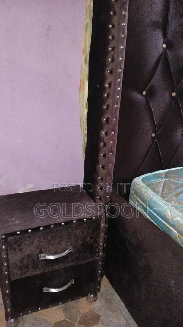 U Shape Sofa Couches Chair , Dining Table Sets, Bed Frame Available