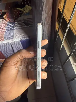 Apple iPhone 15 Pro 128 GB Silver