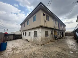2bdrm Block of Flats in Yakoyo/Alagbole for sale
