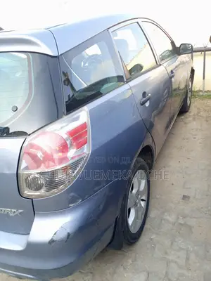 Toyota Matrix 2004 Blue