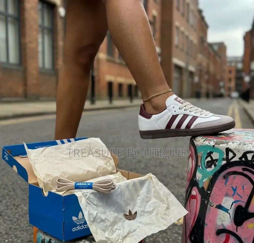 Adidas Samba Sneakers