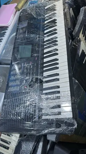 Uk Used Yamaha PSR-530 61-Key Professional Arranger Keyboard
