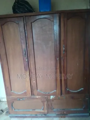 Wardrobe Cabinet
