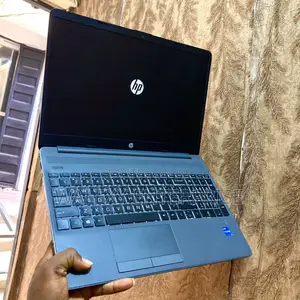 Laptop HP 240 G9 16GB Intel Core i5 SSD 256GB