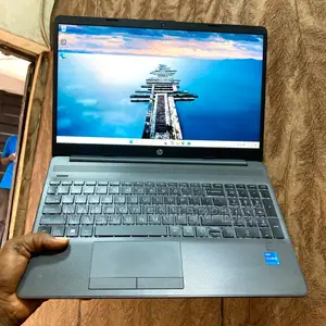 Laptop HP 240 G9 16GB Intel Core i5 SSD 256GB