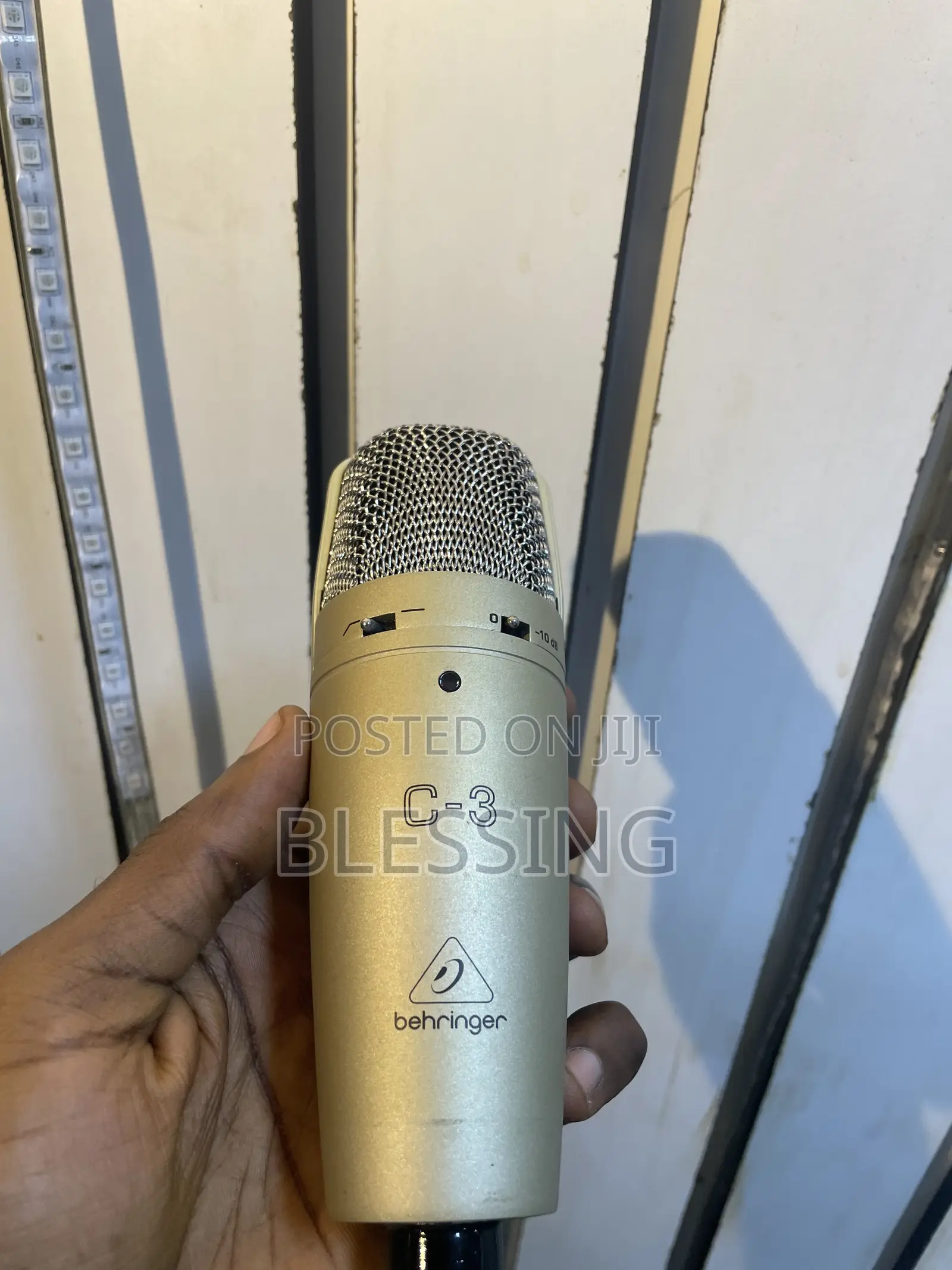 C-3 Microphone
