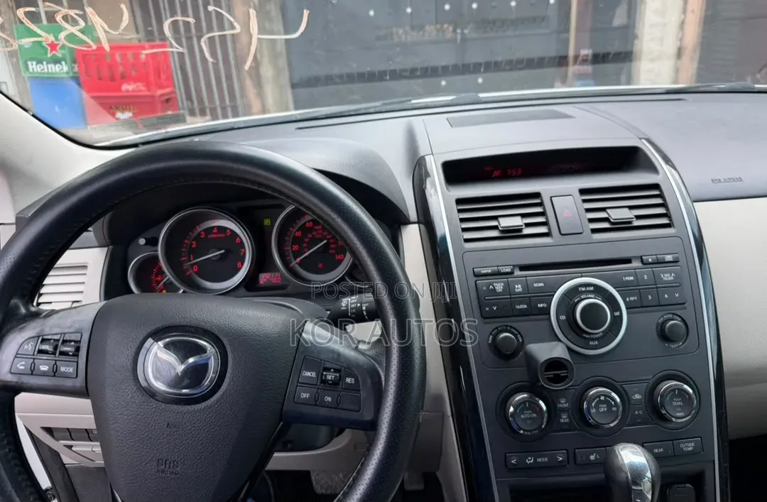 Mazda AZ 2011 White