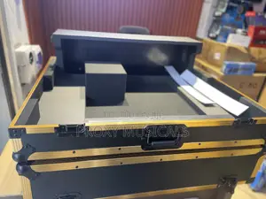 Midas M32 Digital Mixer Flight Case