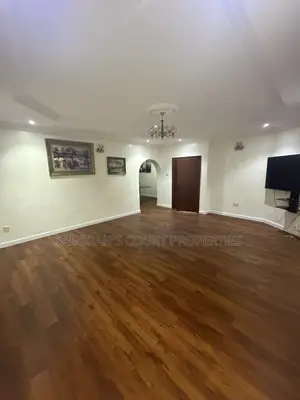 4bdrm Duplex in Off Admiralry Road, Lekki Phase 1 for rent